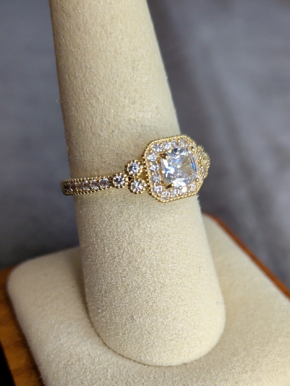 Cushion-Cut Halo Engagement Ring Size 8 - YG Plated